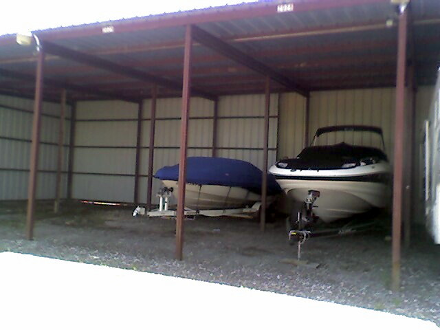 covered boat storage in Saginaw